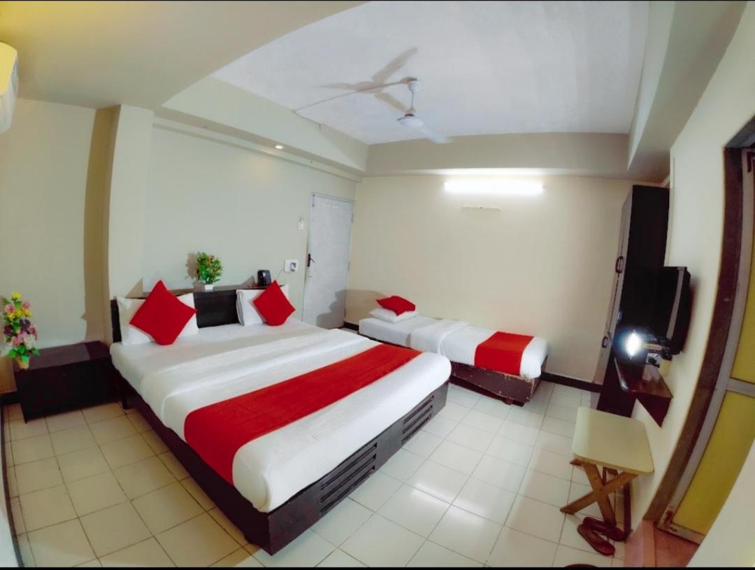 Hotel Harmony Jamnagar Exterior photo